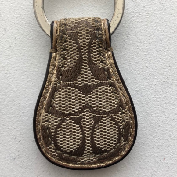 Coach Keychain - Picture 2 of 4
